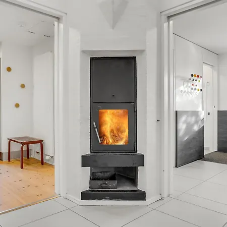 度假居 2 Bedroom Beautiful In *