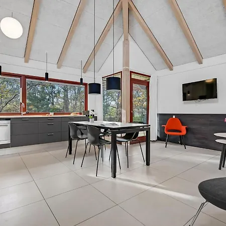 2 Bedroom Beautiful In 度假居 格雷诺